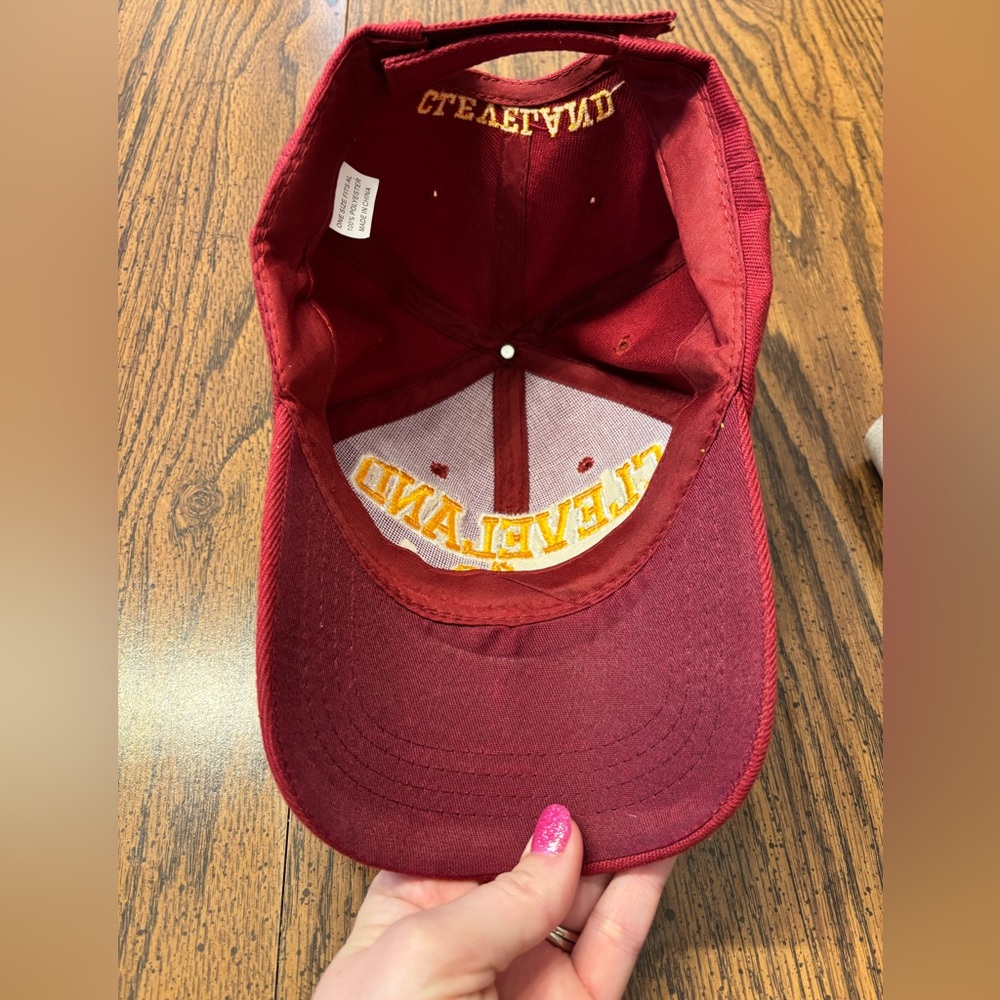 Cleveland Skyline baseball hat/adjustable Velcro OSFM - Picture 2 of 4